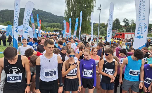 Bieg na 1 km cieszył się wielkim zainteresowaniem na Festiwalu Biegowym w Piwnicznej - 6